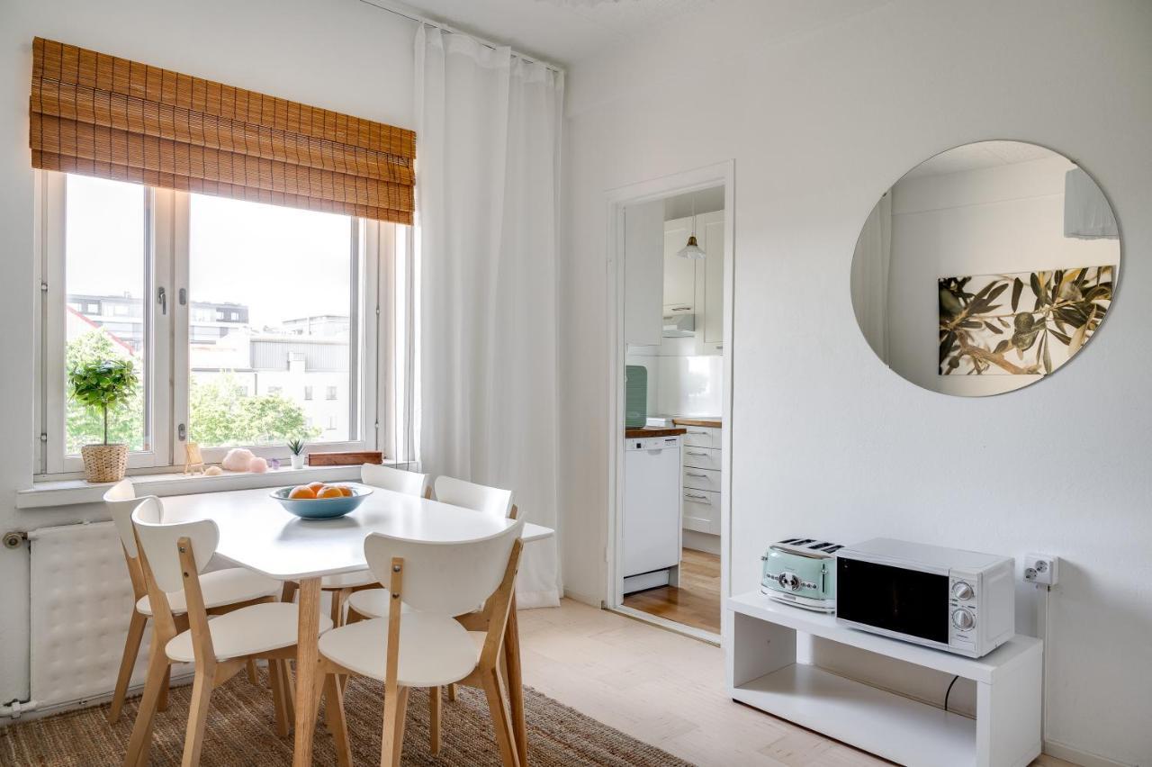 Excellent Downtown Location & City Rooftop Views Turku Esterno foto